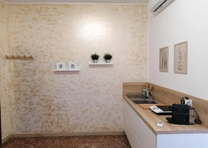 Giovanna Collection * Messina